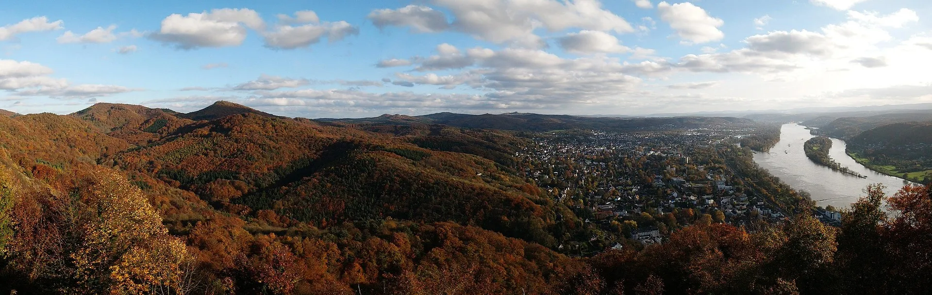 Blick vom Lohrberg auf die Frankfurter Skyline